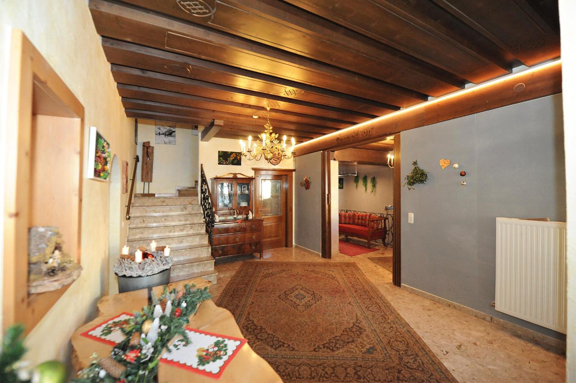 Ski In Ski Out Hotel Unterellmau Saalbach-Hinterglemm Eksteriør billede